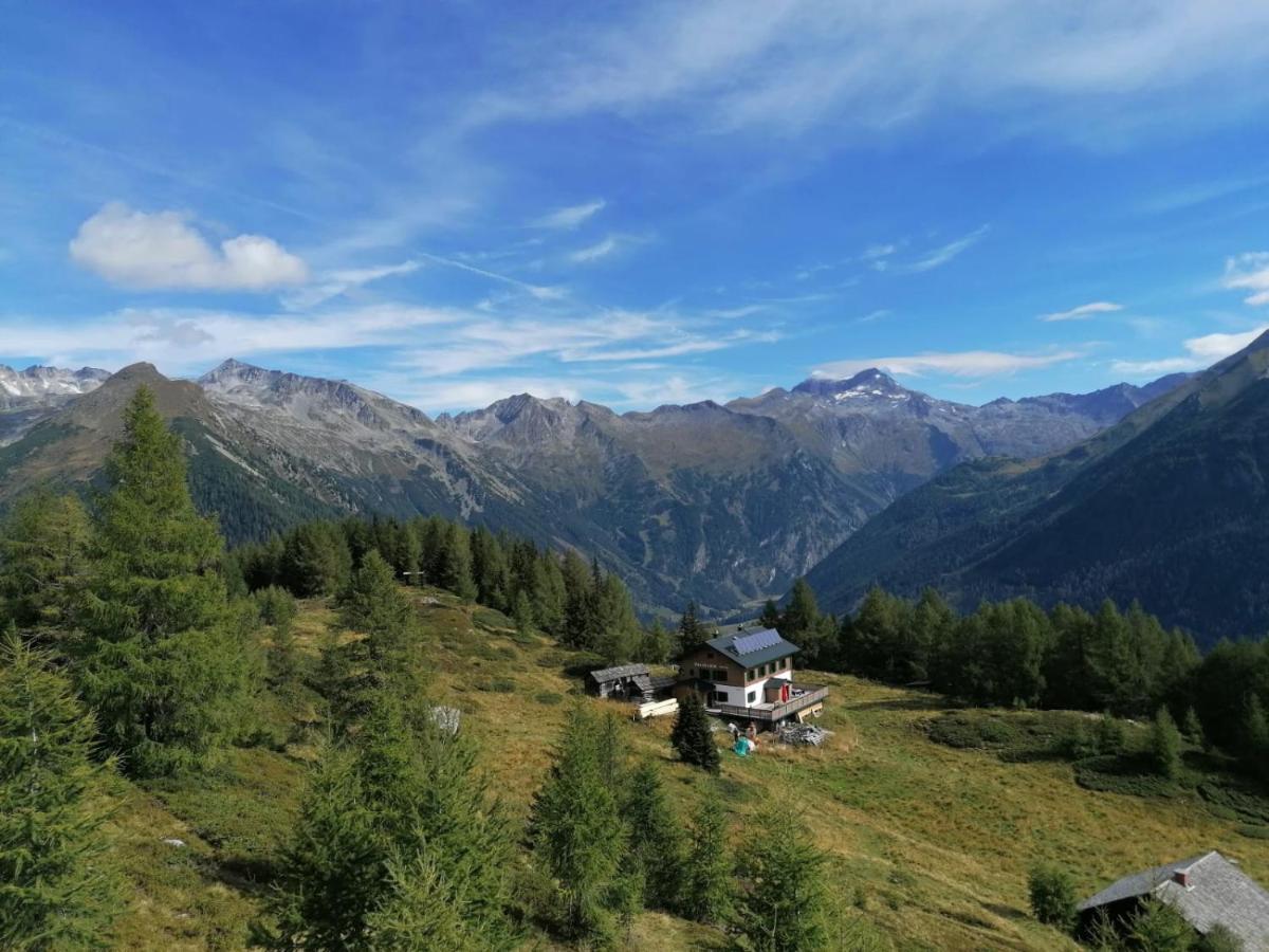 BergAufe Chalets Mallnitz Exterior foto