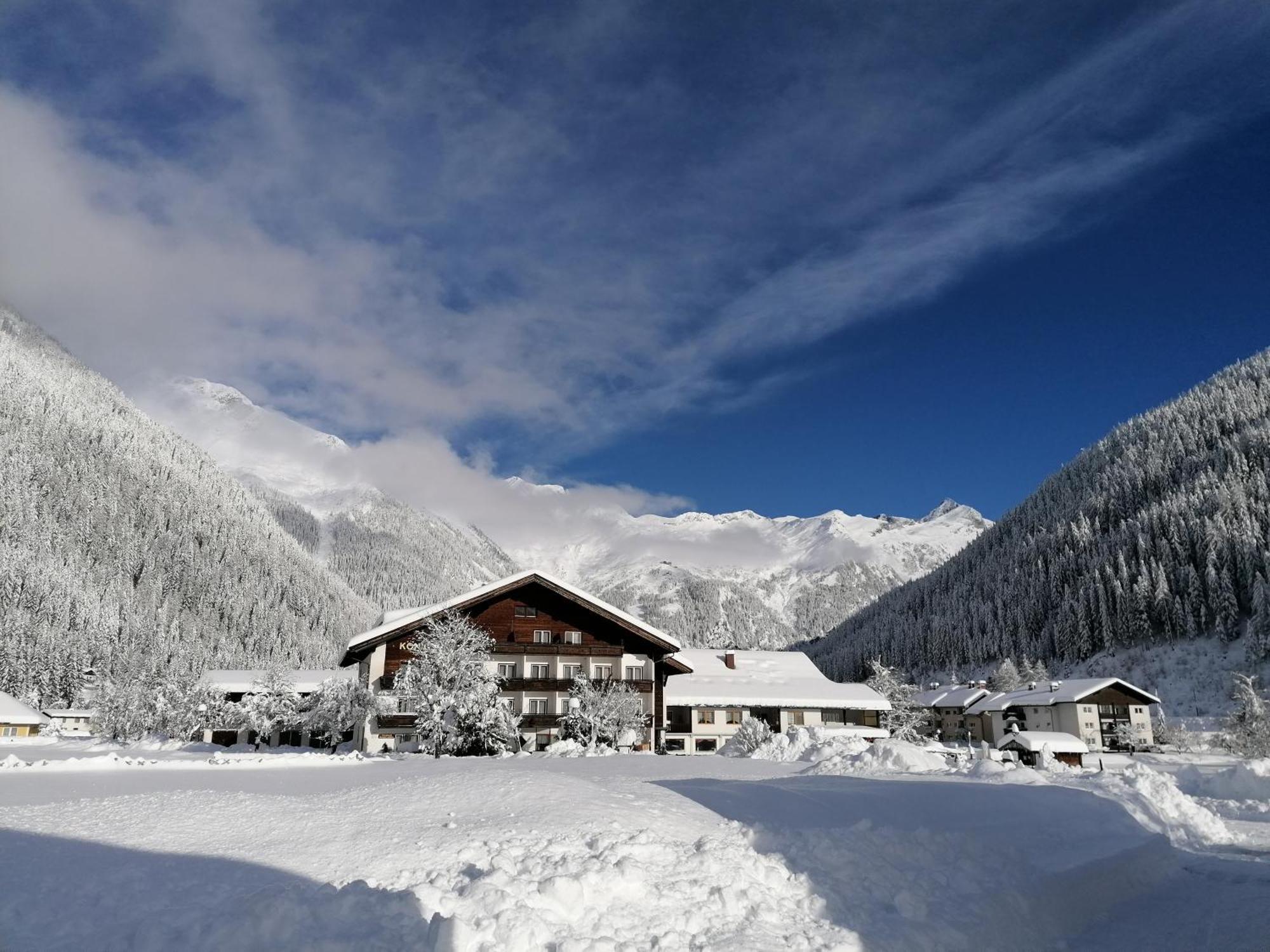 BergAufe Chalets Mallnitz Exterior foto